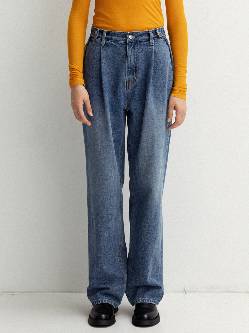 LE Waist Tab Denim Pants - Mid Blue