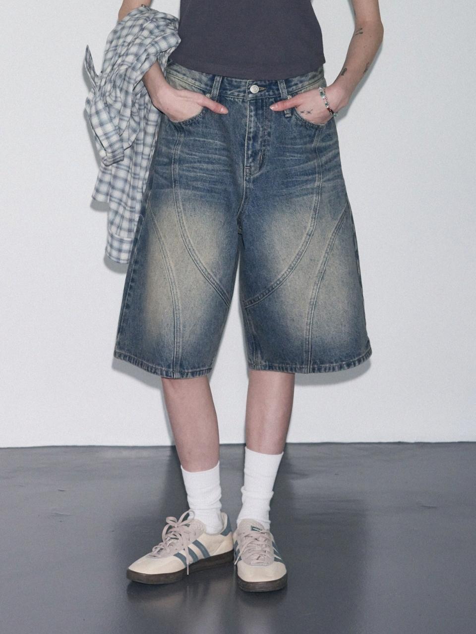 leathery Dunk Washed Bermuda Denim Shorts [3 COLORS]