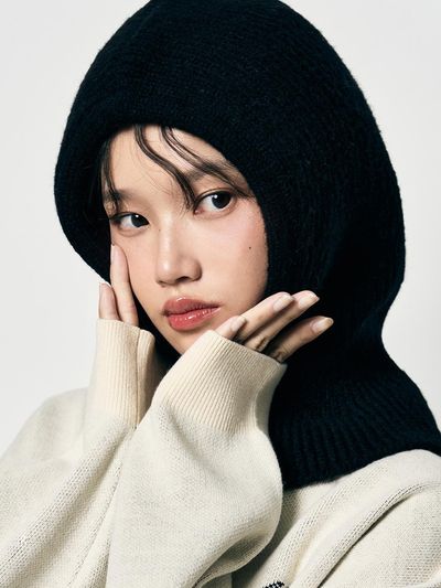 leathery Relaxed Knit Baraclava [BLACK]