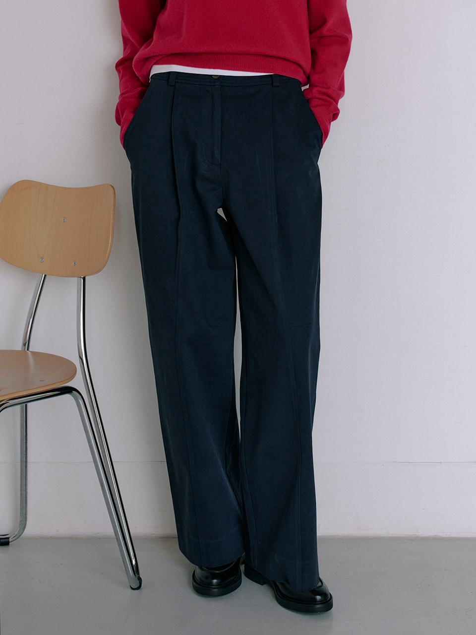 LeftSeoul Modern Pin-tuck Wide Cotton Pants [Navy]