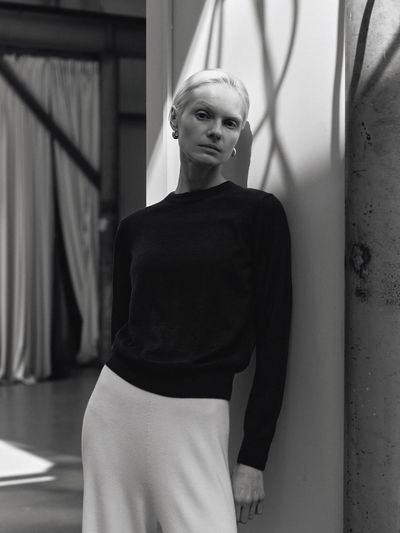 LEHEE Silk Cashmere Round Pullover (Deep Gray)