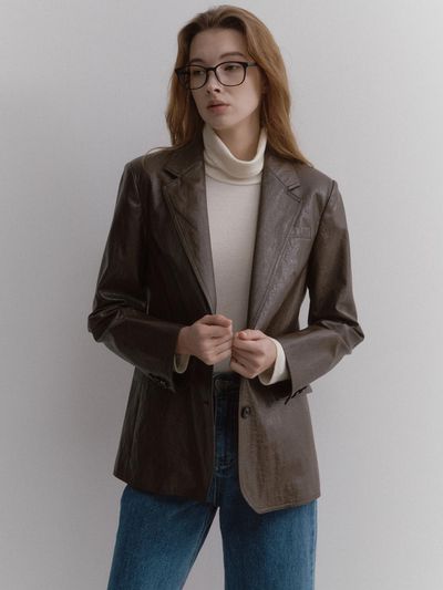 LEI AVERY Tailored Leather Jacket (Brown)