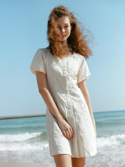 LENINA ALENA embroidery puff sleeve dress [IVORY]