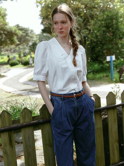 LENINA DALLIA scallop embroidery collar shirt [WHITE]