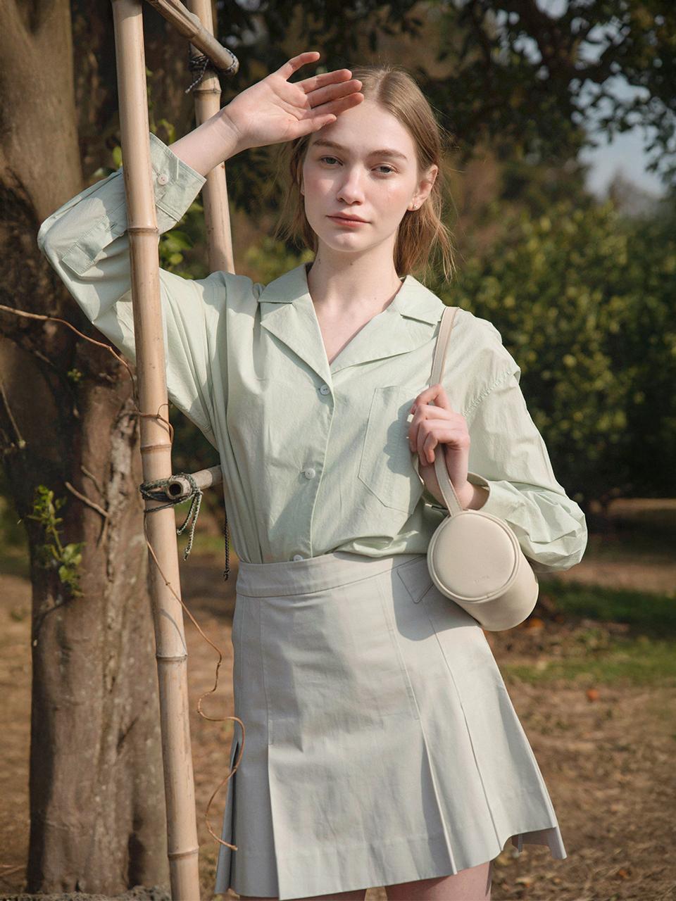 LENINA V-neck Premium Cotton Shirt [GREEN]