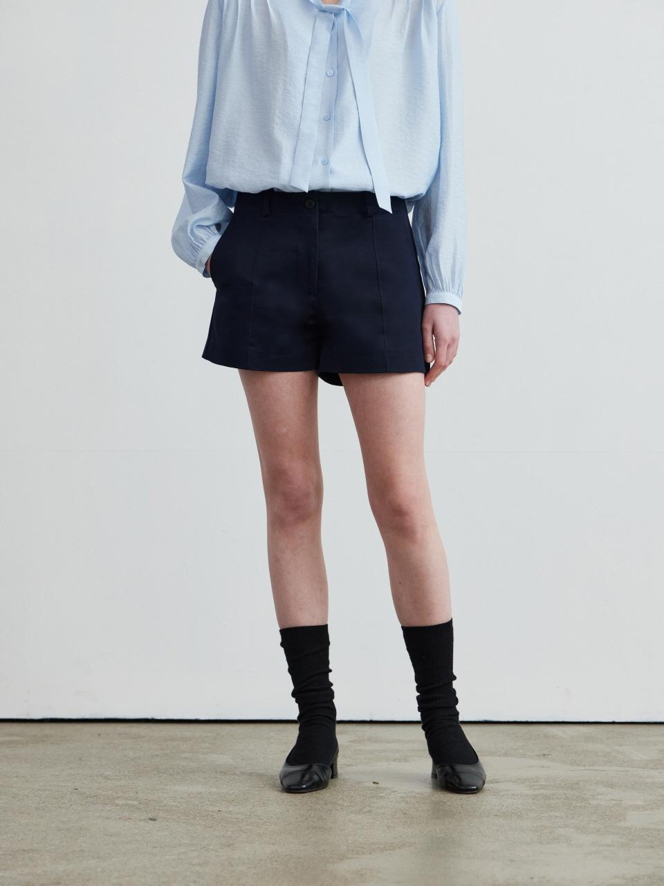 LESEIZIEME Basic Cotton Low Rise A-Line Shorts