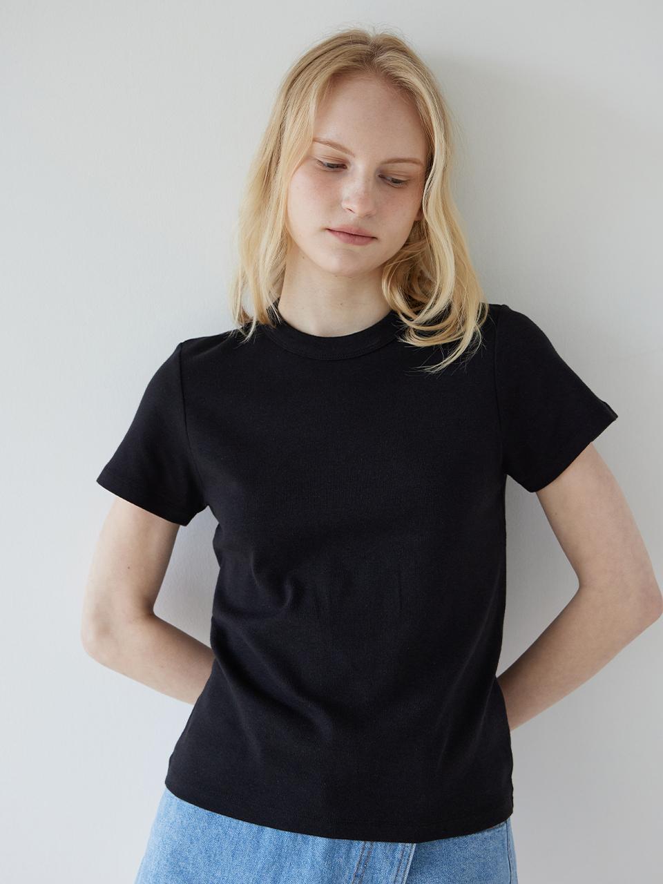 LESEIZIEME Crew Neck Short-sleeve T-shirt [Black]