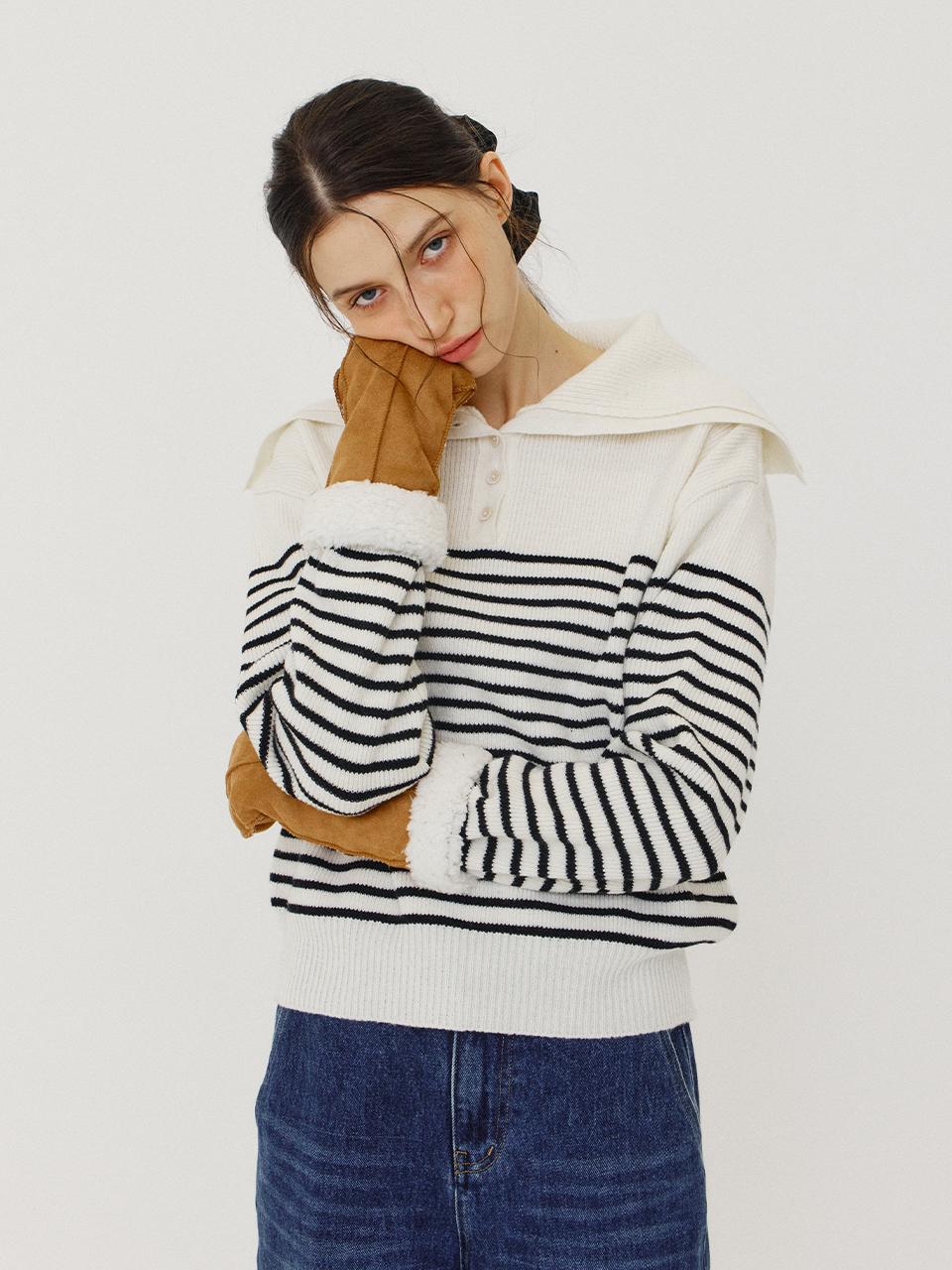 LESEIZIEME High Neck Open Cara Knitwear - Stripe