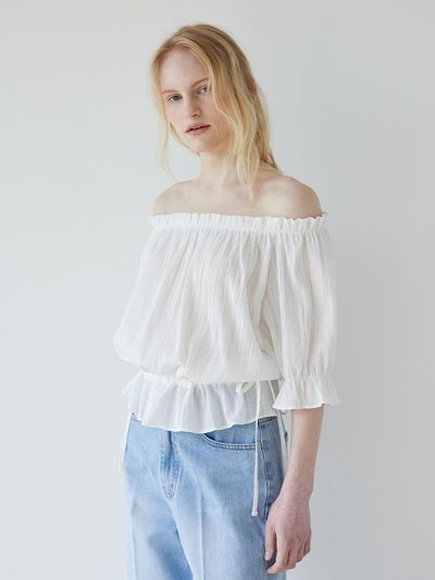LESEIZIEME Off-shoulder Short-sleeve Blouse [White]