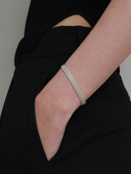 Less is more Silver Fabou Bracelet