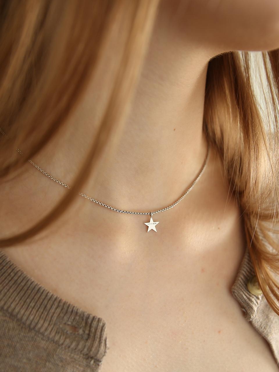 Less is more Silver Starry Star Necklace