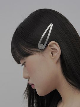 Less is more Snap Hair Pin
