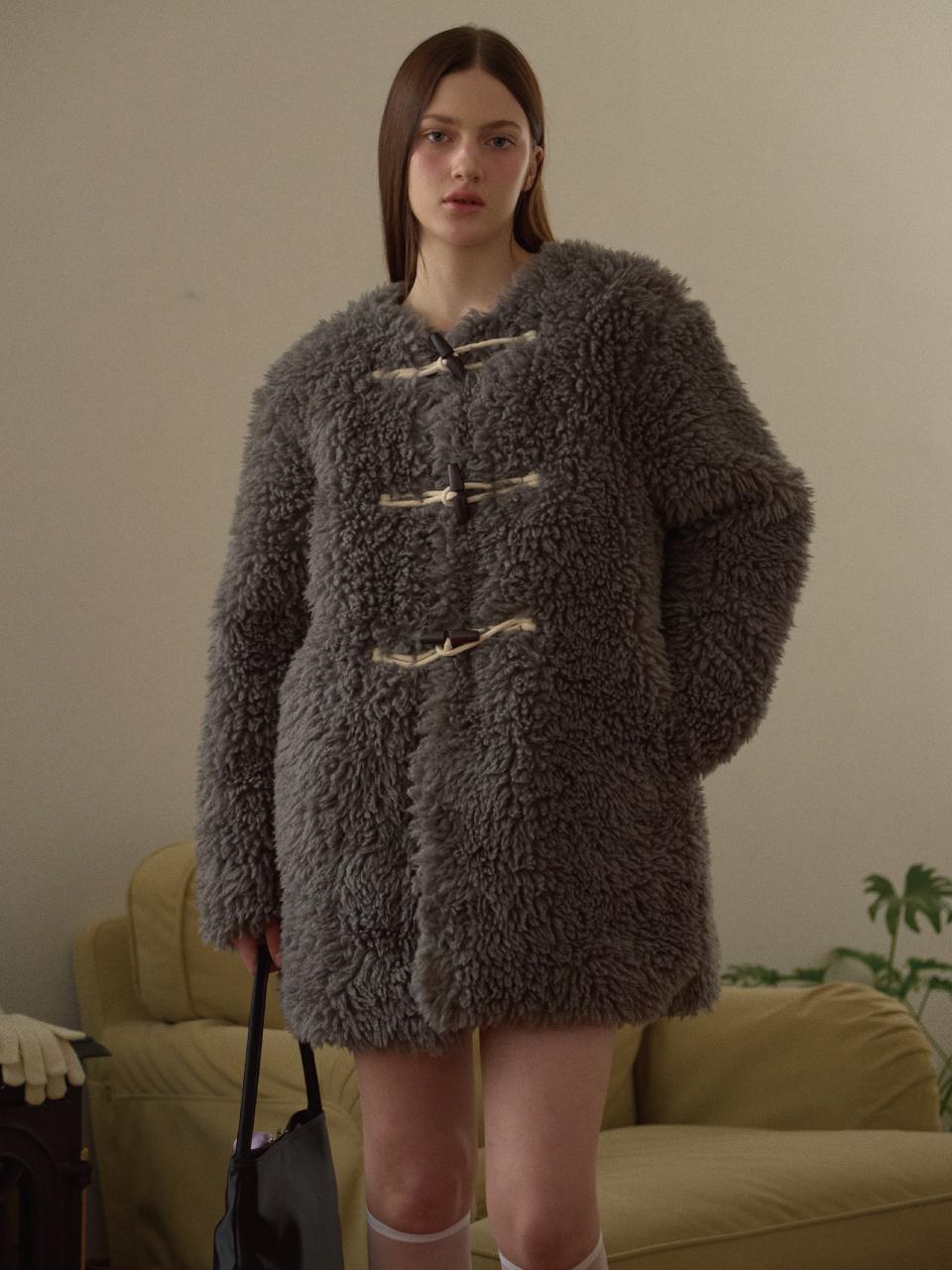 leterie Toggle Button Faux Fur Jacket [Dark Grey]