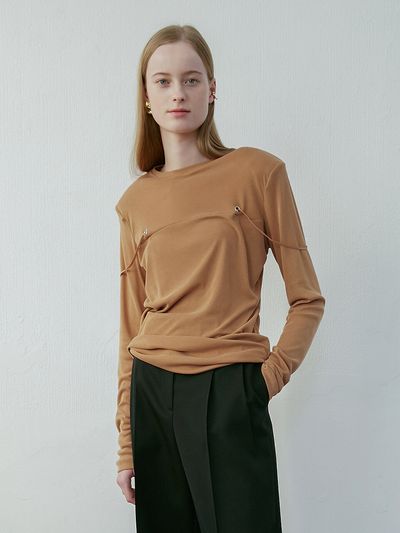 LEUNI Squared Shoulder Eyelet Top (Orange)