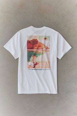 Levi's Levi's Two Horse Radio Graphic Tee in Two Horse Aquatic Lounge, Men's at Urban Outfitters