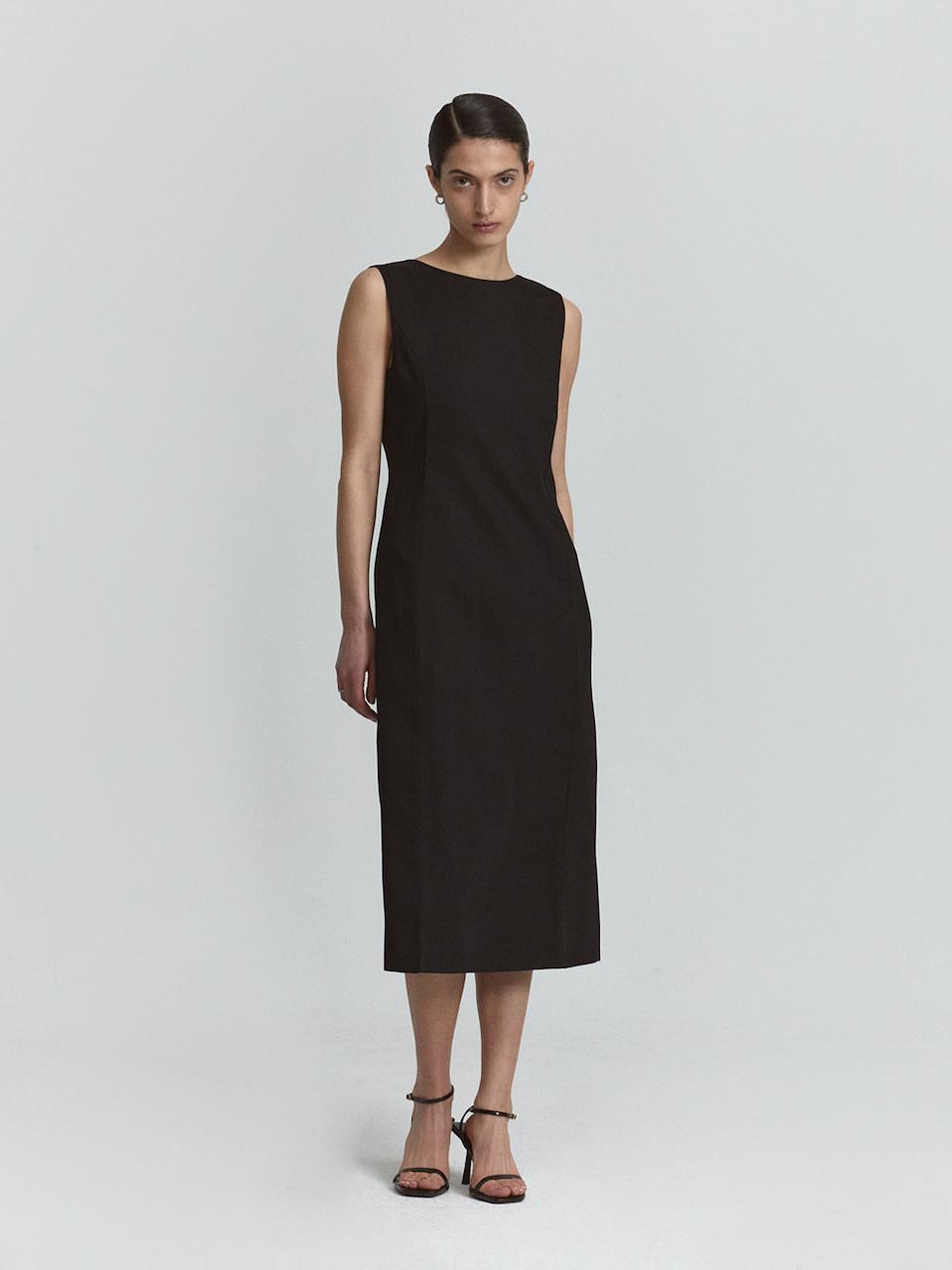 L’H.A.S Midi Deep V Neck Slim Dress_Black