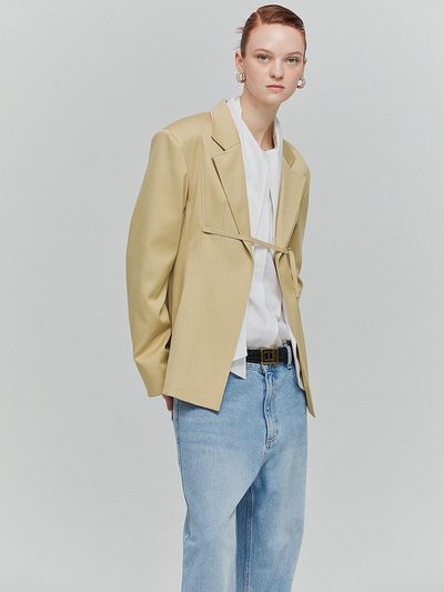 L’H.A.S Slim Waisted Strap Jacket_Beige