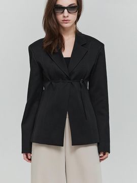 L’H.A.S Slim Waisted Strap Jacket_Black