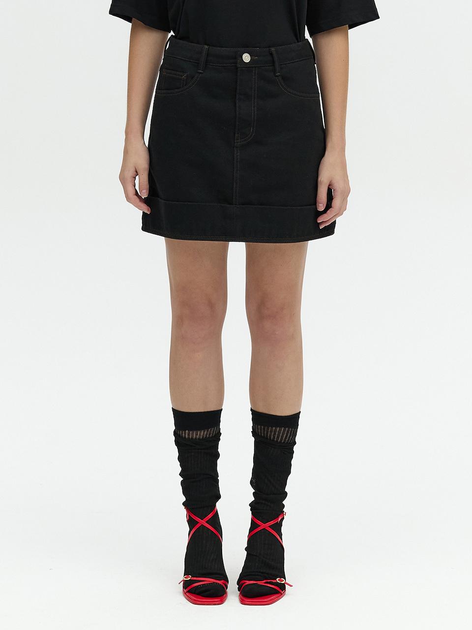 L’H.A.S TURN UP MINI DENIM SKIRT_BLACK