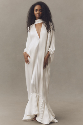 l ide eiffel cape pleated maxi dress L'IDE %0D%0AColor%20may%20vary%20due%20to%20lighting%20on%20images Buy L'IDEE WOMAN Green Eiffel