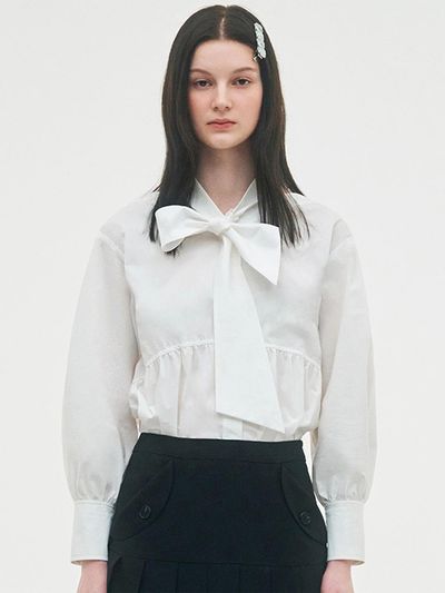 LIE MEQUE Tie Shirring Blouse White