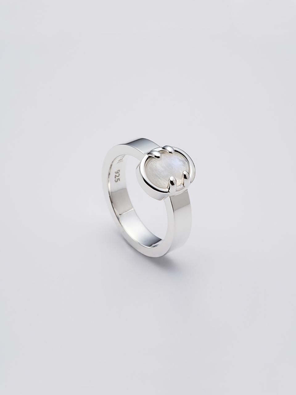 liersi 925 Silver Moonstone Ring