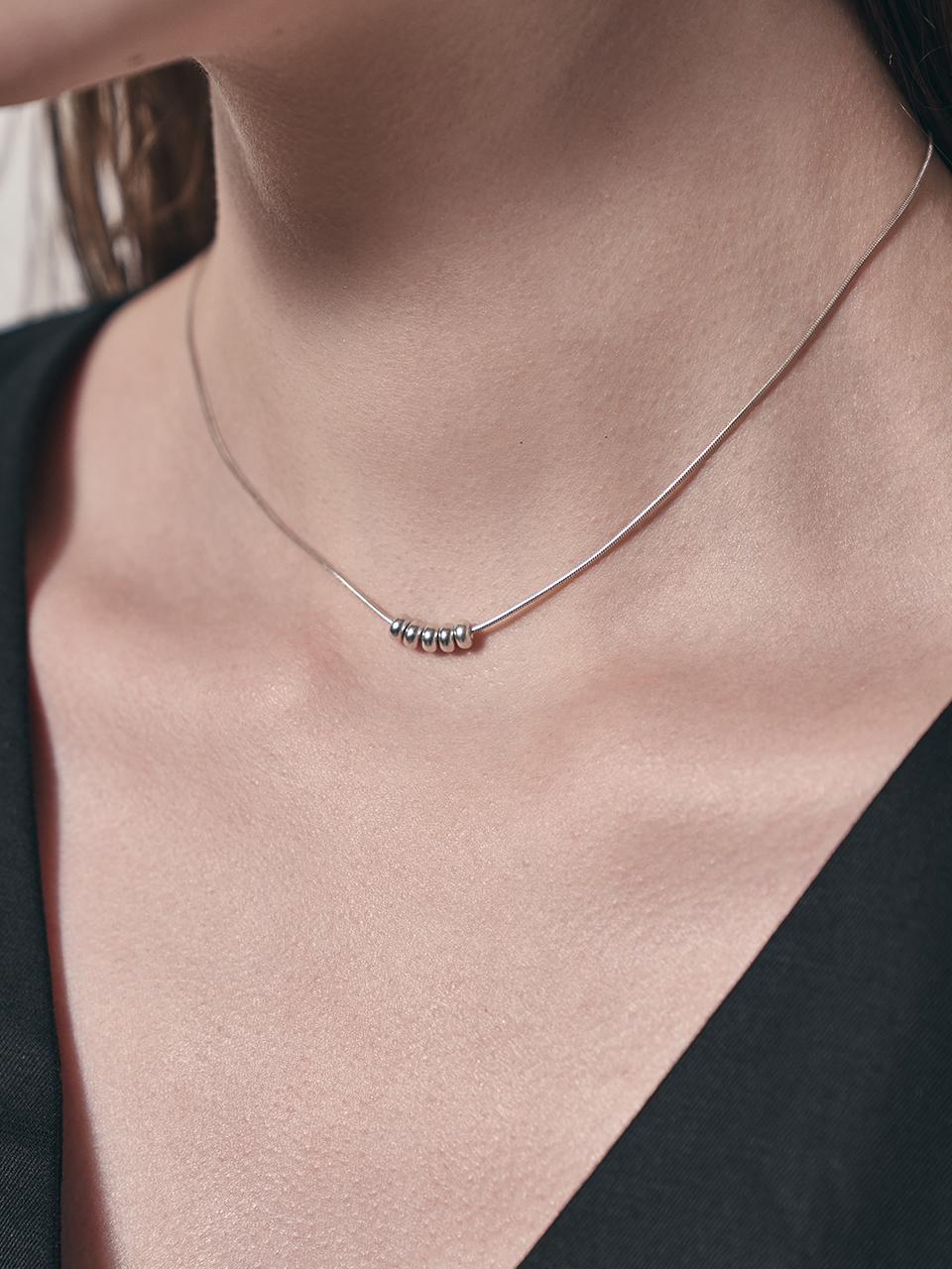 liersi Sterling Silver Circular Pendant Necklace