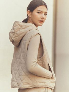 LIKK Lightweight Padded Quilting Hooded Vest (Beige)