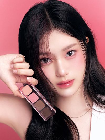 Lilybyred [NEW Cherry Bell Edition] Mood It Palette (AD)