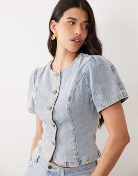 Lioness Lioness Femme cotton rich puff sleeve button up blouse in light wash denim-Blue