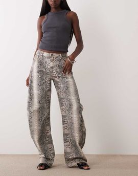 Lioness Lioness Horseshoe barrel leg jeans in snake print-Multi
