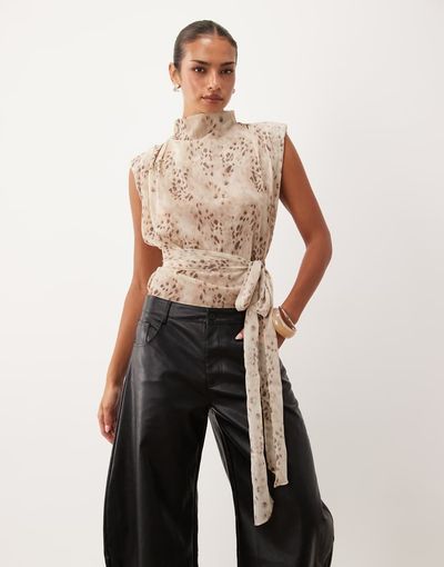 Lioness Lioness Penthouse funnel neck structured tie waist top in cream print-Multi