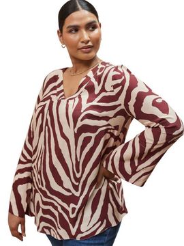 Live Unlimited Live Unlimited Animal Print Split Sleeve Blouse