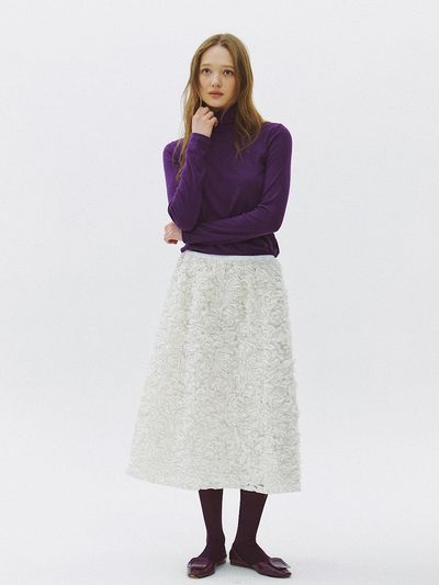LO61 Floral Embroidered Low-Waist Skirt