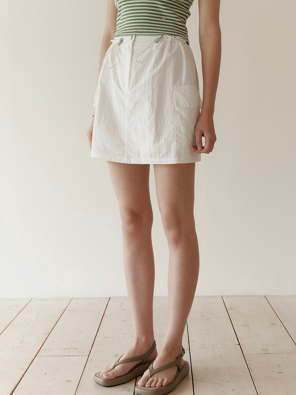 LOEIL Nylon Cargo Mini Skirt