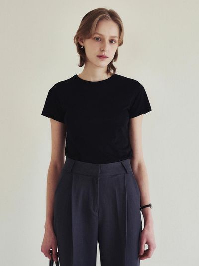 LOEIL Sheer Tencel Slim Fit Short Sleeve T-Shirt - Black