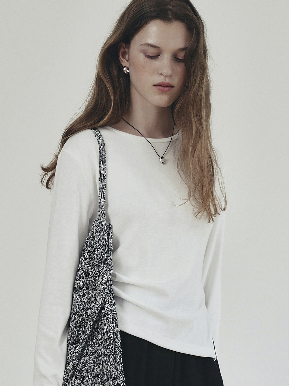 LOEIL Shirring Detail Slim T-shirt
