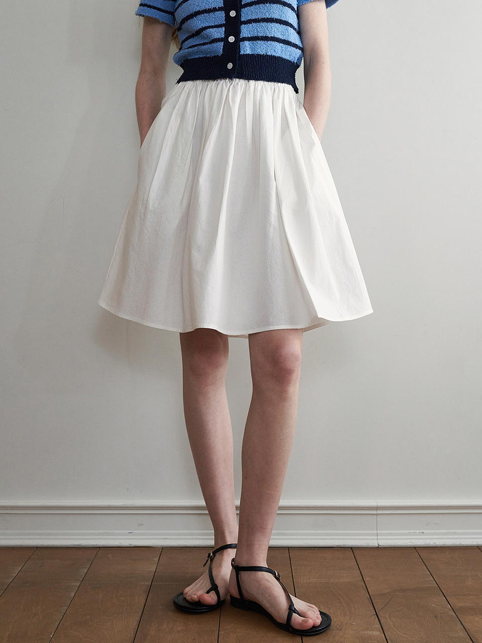 LOEIL Shirring Flared Half-line Skirt