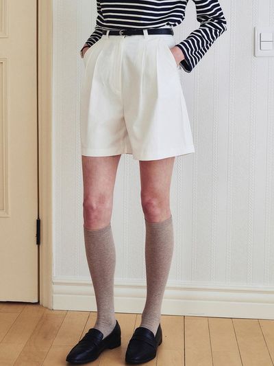 LOEIL Soft Cotton Two Pleat Pants - White