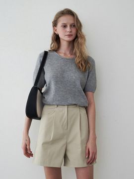 LOEIL Soft U-Neck Pullover - Gray