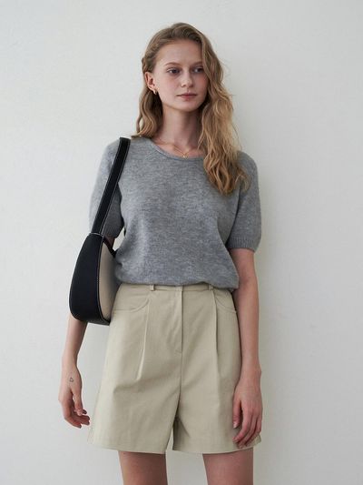 LOEIL Soft U-Neck Pullover - Gray