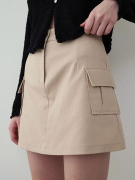 LOEIL Vintage Cargo Short Skirt _ Beige