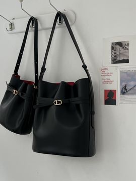 LOEKA Lia Bucket Bag