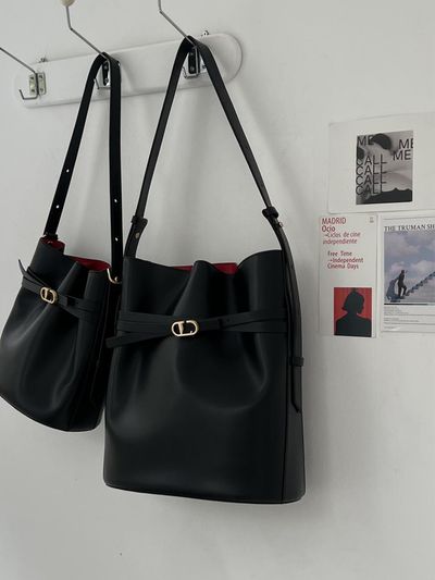 LOEKA Lia Bucket Bag