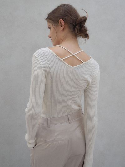 LOEUVRE Cross Strap Knit Top