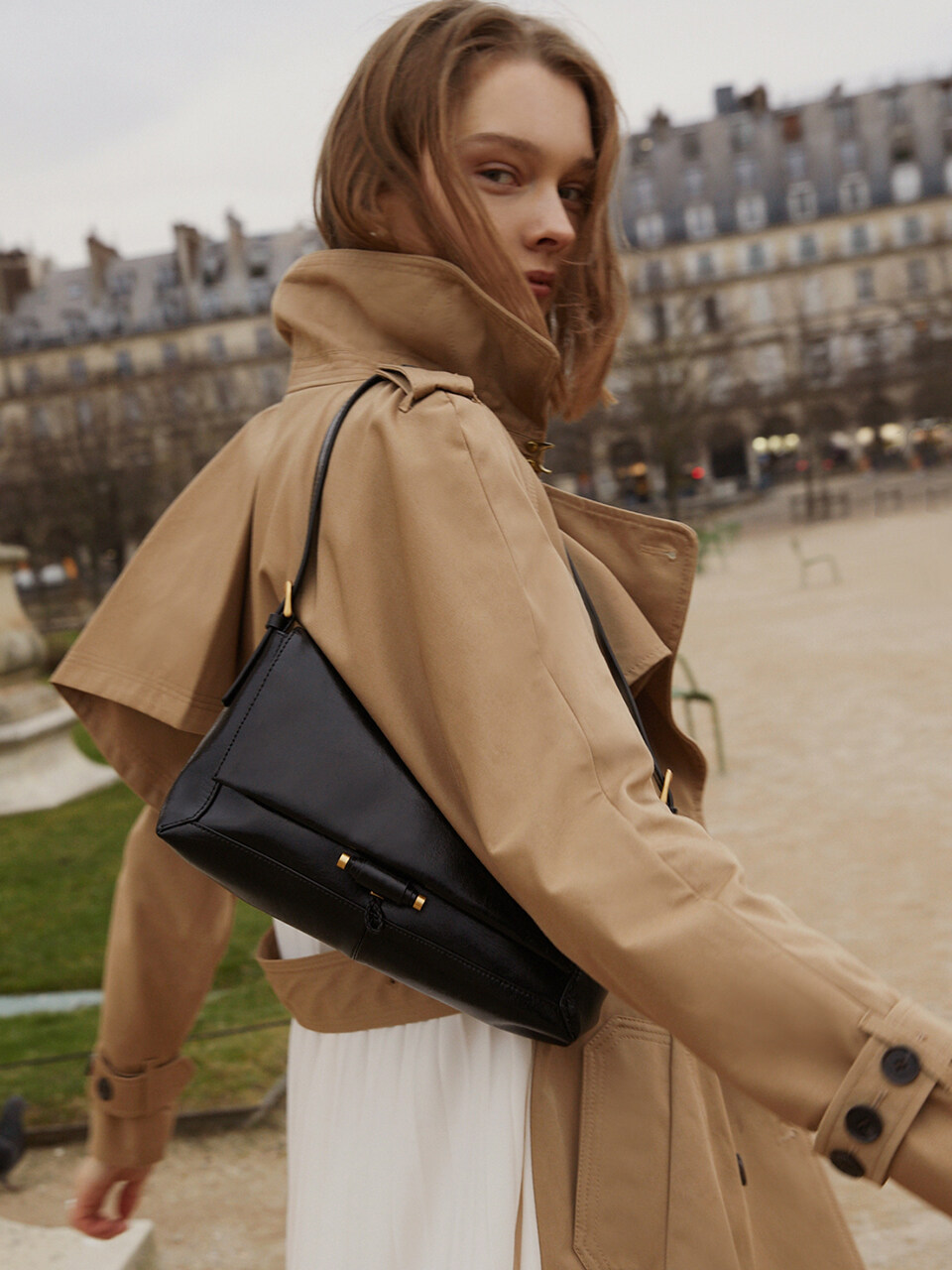 LOEUVRE Sac de Jardin Small Shoulder Bag