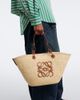 Loewe Loewe Anagram Medium leather-trimmed basket bag - 7