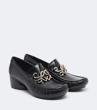 Loewe Loewe Oval Double L leather loafer pumps