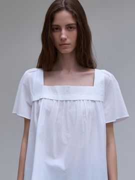 L’oiE Echo Square Neck Blouse (L207) [WHITE]