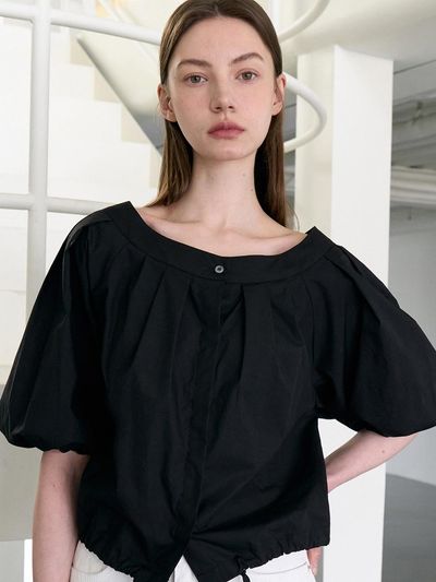 L’oiE Pin Tuck String Sleeve Volume Shirt (Black)